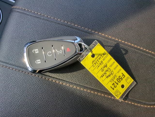 Used 2021 Chevrolet Traverse LT w/ LT Premium Package image 33