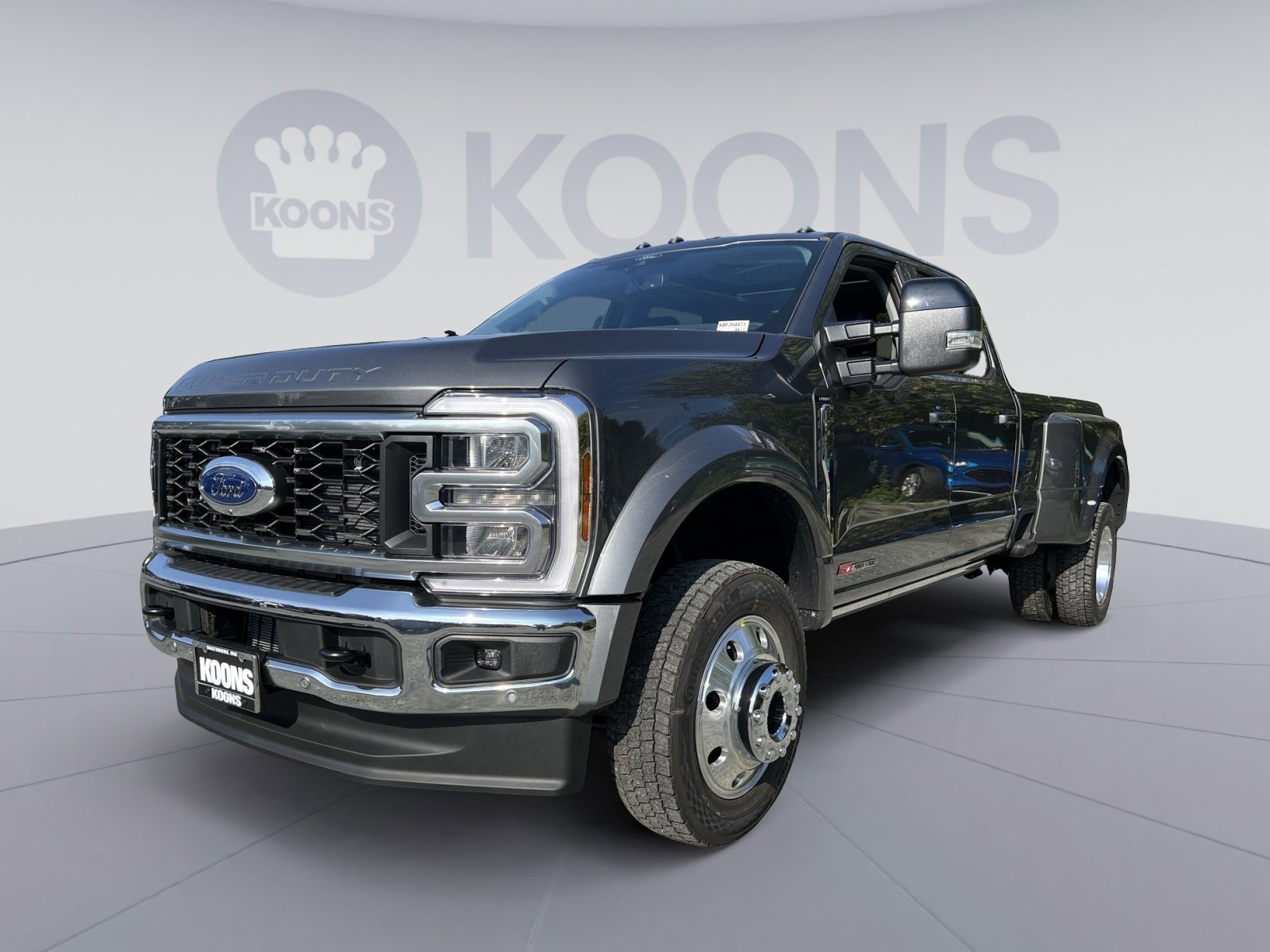 New 2026 Ford F450 Lariat w/ Lariat Ultimate Package