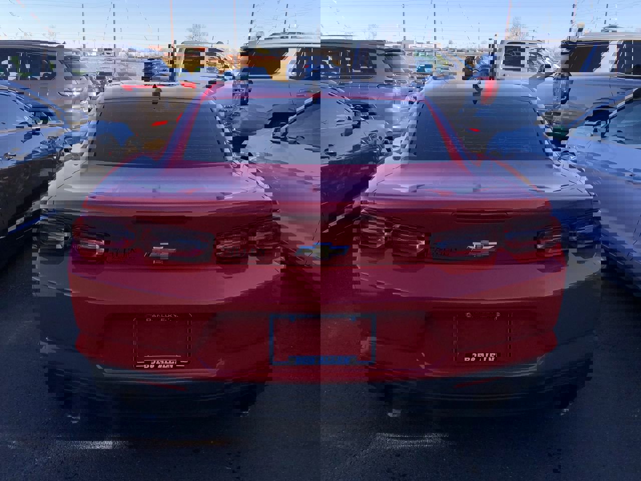 Used 2019 Chevrolet Camaro LT image 9