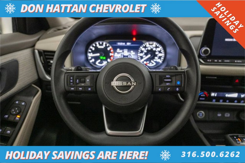 Used 2023 Nissan Rogue SV image 6