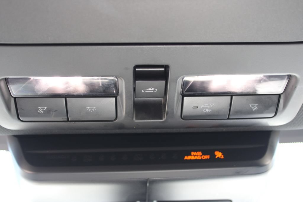 Used 2025 MAZDA CX-70 Plug-In Hybrid w/ Premium Plus AWD/4WD image 22