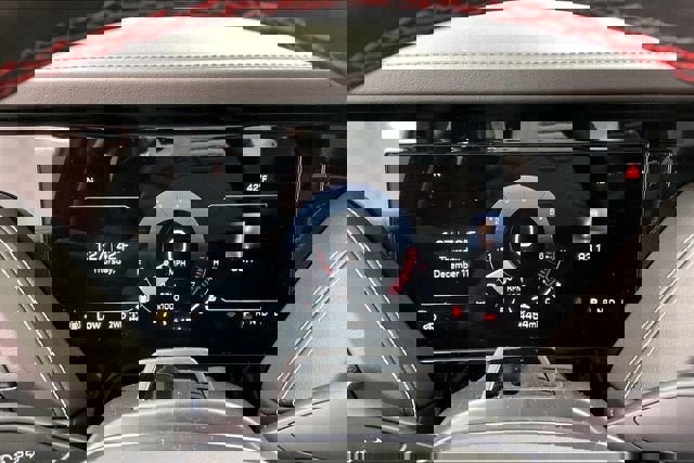 Certified 2025 GMC Yukon XL AT4 Ultimate image 25