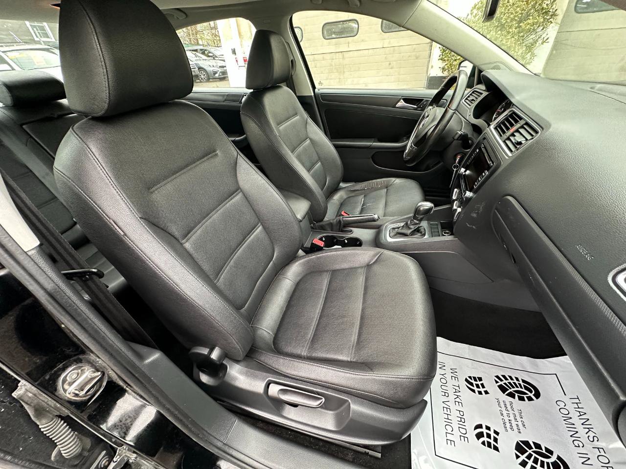 Used 2012 Volkswagen Jetta SE image 32