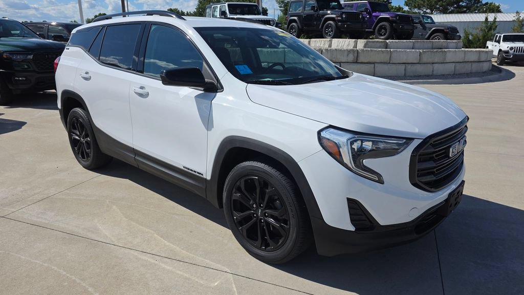 Used 2020 GMC Terrain SLE w/ Driver Convenience Package AWD/4WD image 7