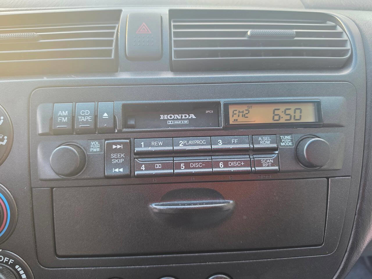 Used 2002 Honda Civic LX image 29