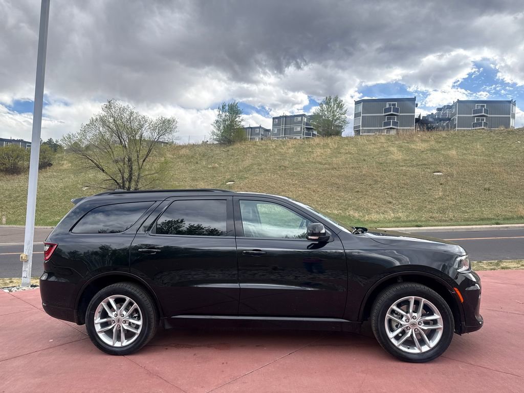 Used 2023 Dodge Durango GT image 9