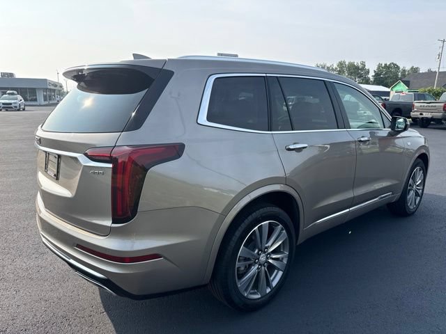 Used 2022 Cadillac XT6 Premium Luxury AWD/4WD image 5