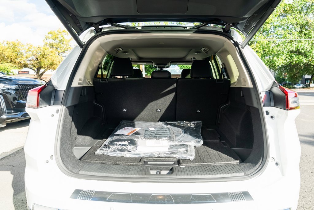 New 2026 Nissan Rogue Platinum image 7