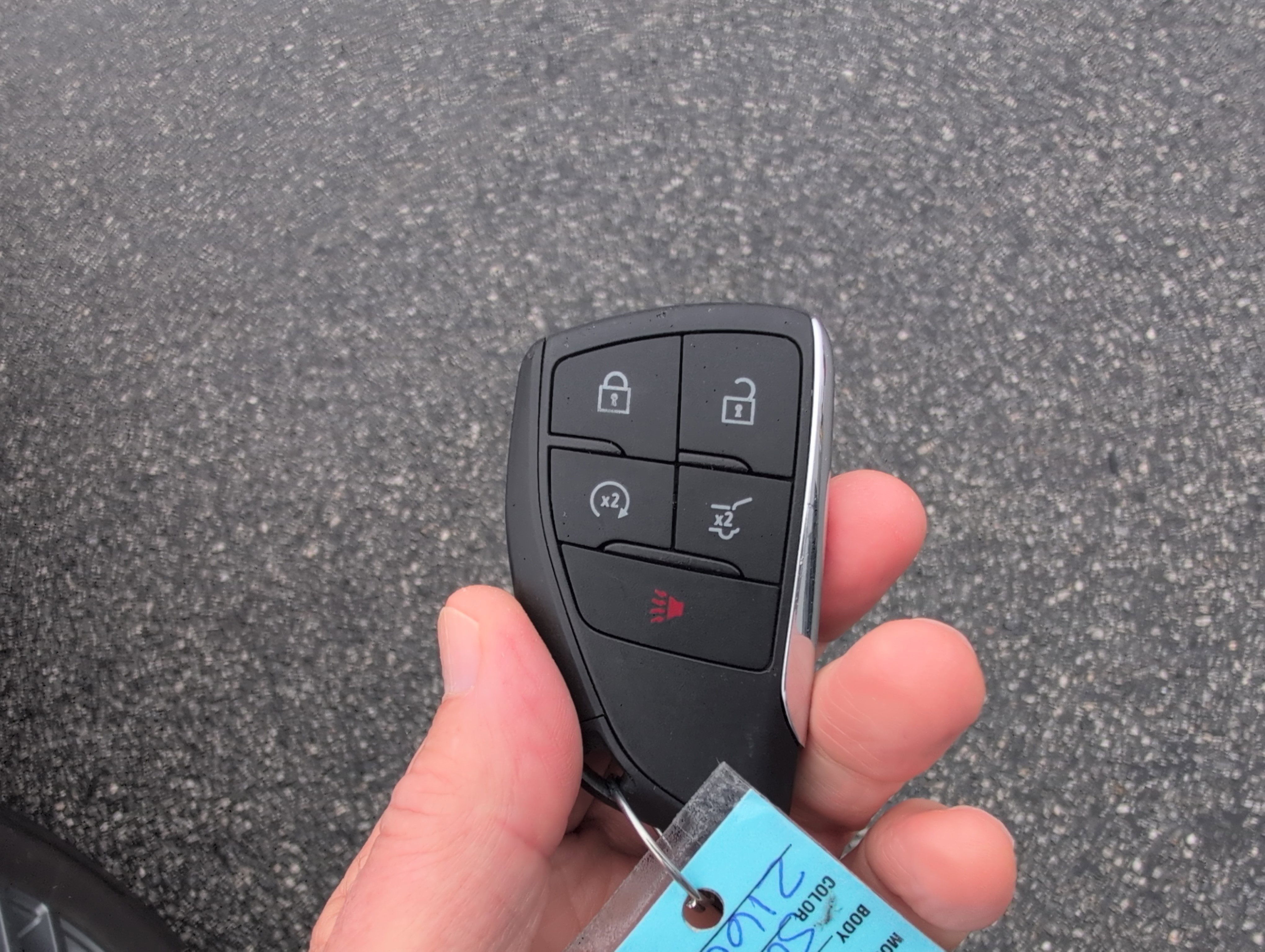 Used 2025 GMC Acadia Elevation image 12