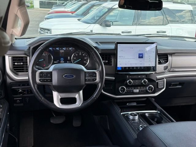 Used 2024 Ford Expedition Max XLT AWD/4WD image 6