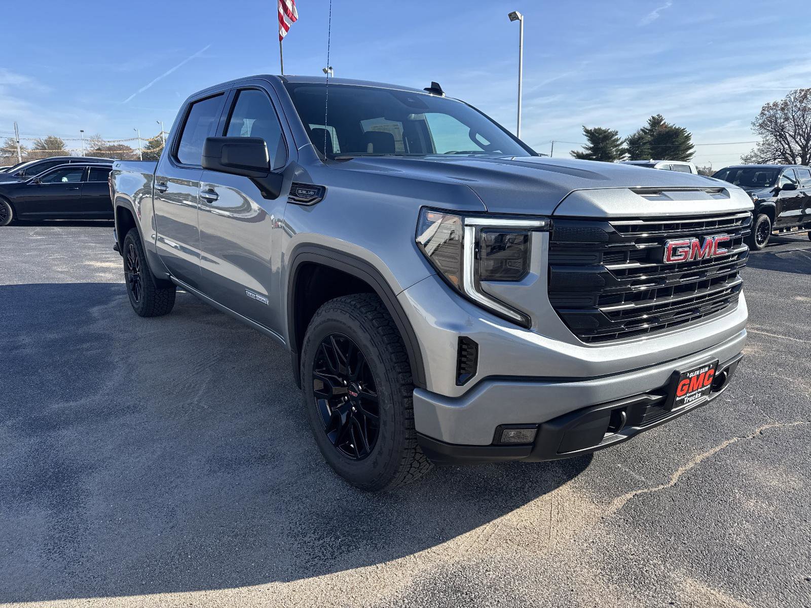 New 2026 GMC Sierra 1500 Elevation image 7