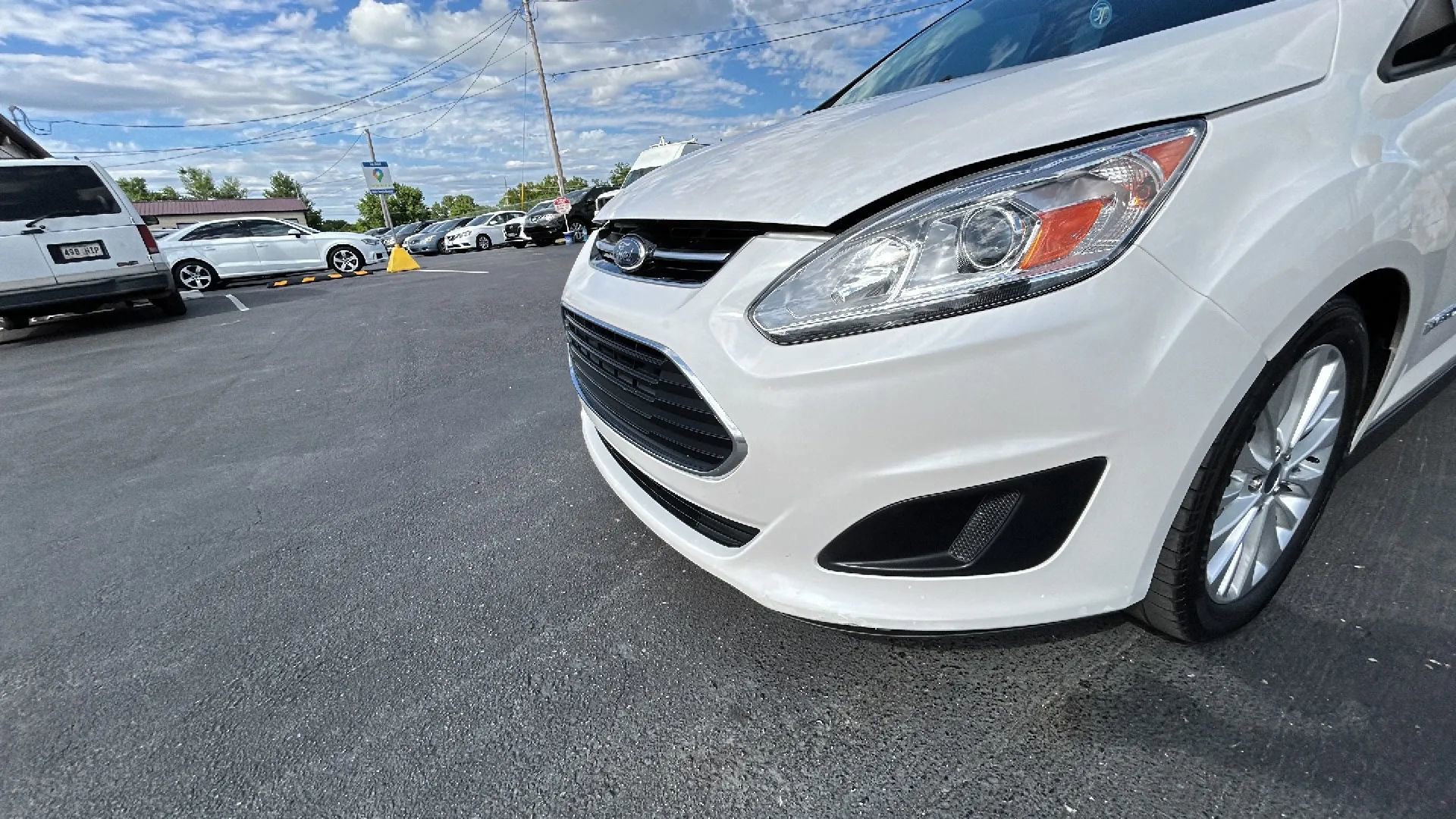 Used 2017 Ford C-MAX SE w/ Interior Protection Package FWD image 21
