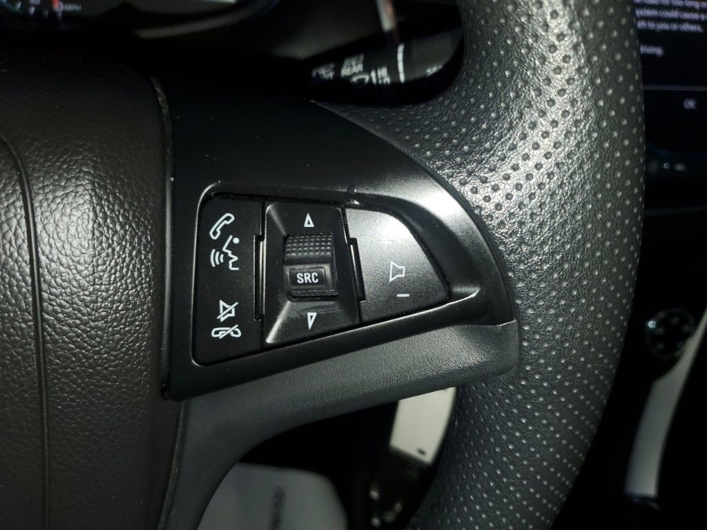 Used 2020 Chevrolet Trax LS w/ Tint and Cruise Package image 17