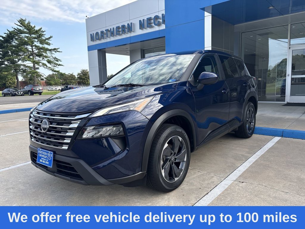 Used 2025 Nissan Rogue SV FWD image 4