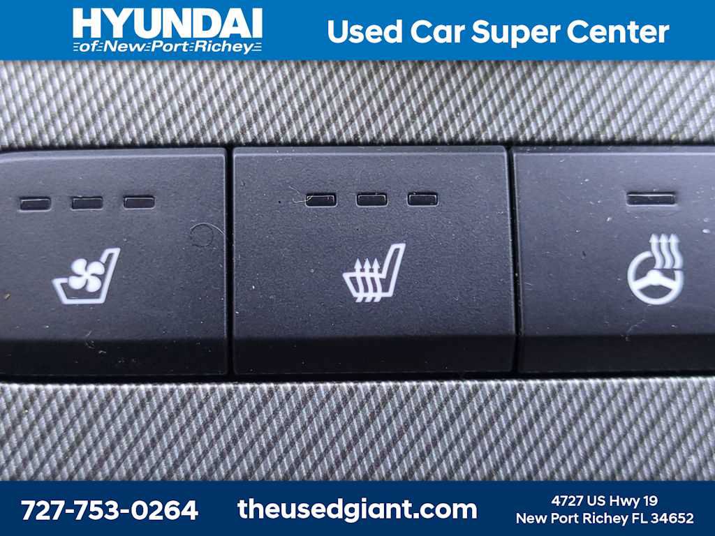 Used 2024 Hyundai Palisade SEL w/ Premium Package FWD image 43
