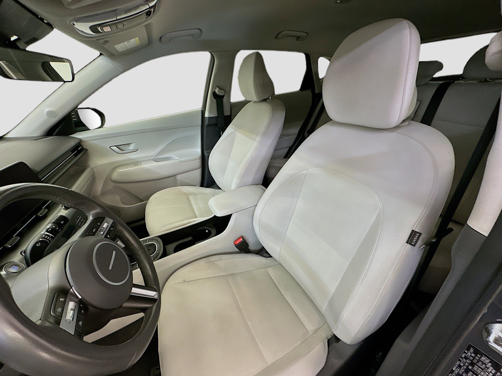 Used 2024 Hyundai Kona SEL image 13