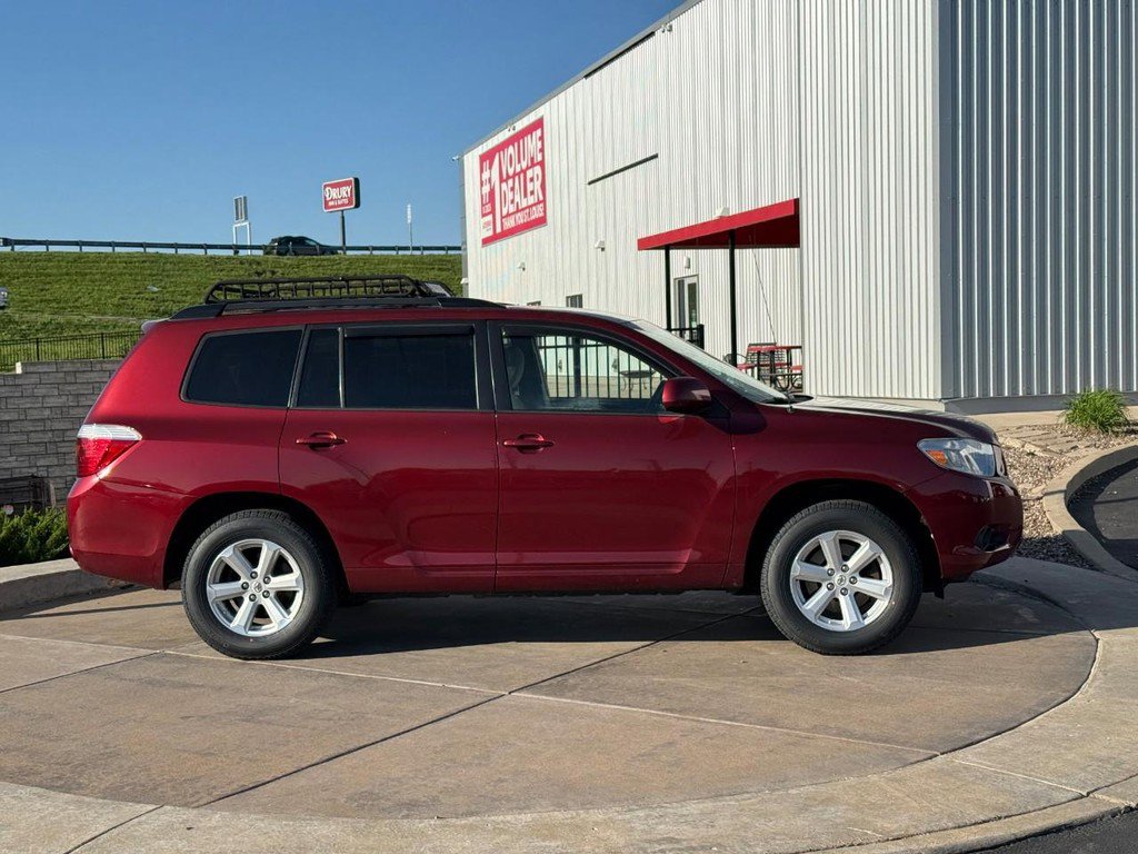 Used 2010 Toyota Highlander 4WD image 2