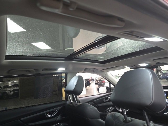 Used 2023 Subaru Ascent Limited w/ Technology Package image 9