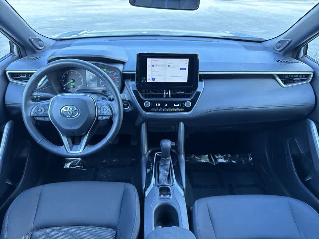 Used 2023 Toyota Corolla Cross AWD Hybrid w/ Moonroof Package image 24