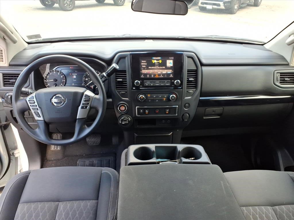 Used 2022 Nissan Titan SV w/ Accessory Utility Package image 21