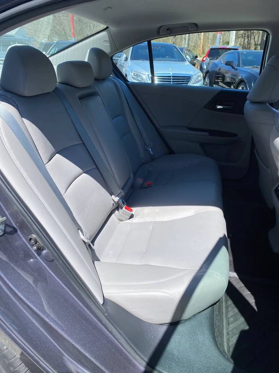 Used 2017 Honda Accord EX-L image 22