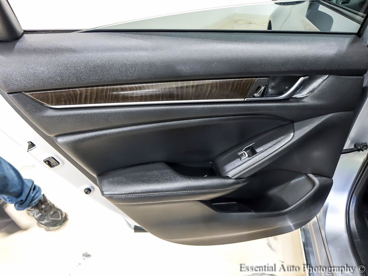 Used 2021 Honda Accord EX-L image 26