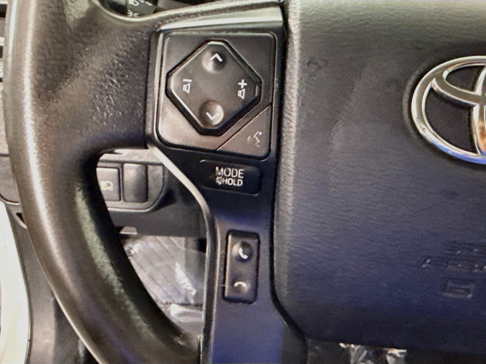 Used 2019 Toyota Tacoma SR RWD image 14