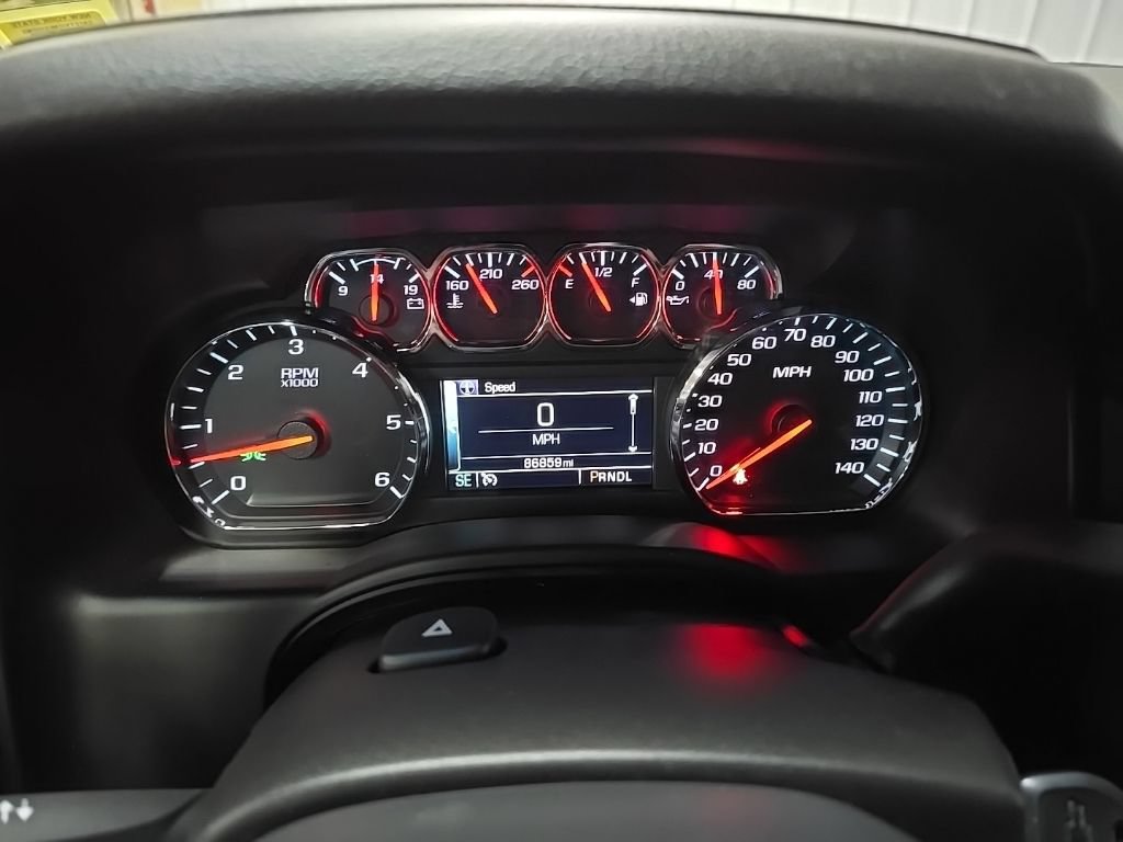 Used 2019 Chevrolet Tahoe LS AWD/4WD image 22