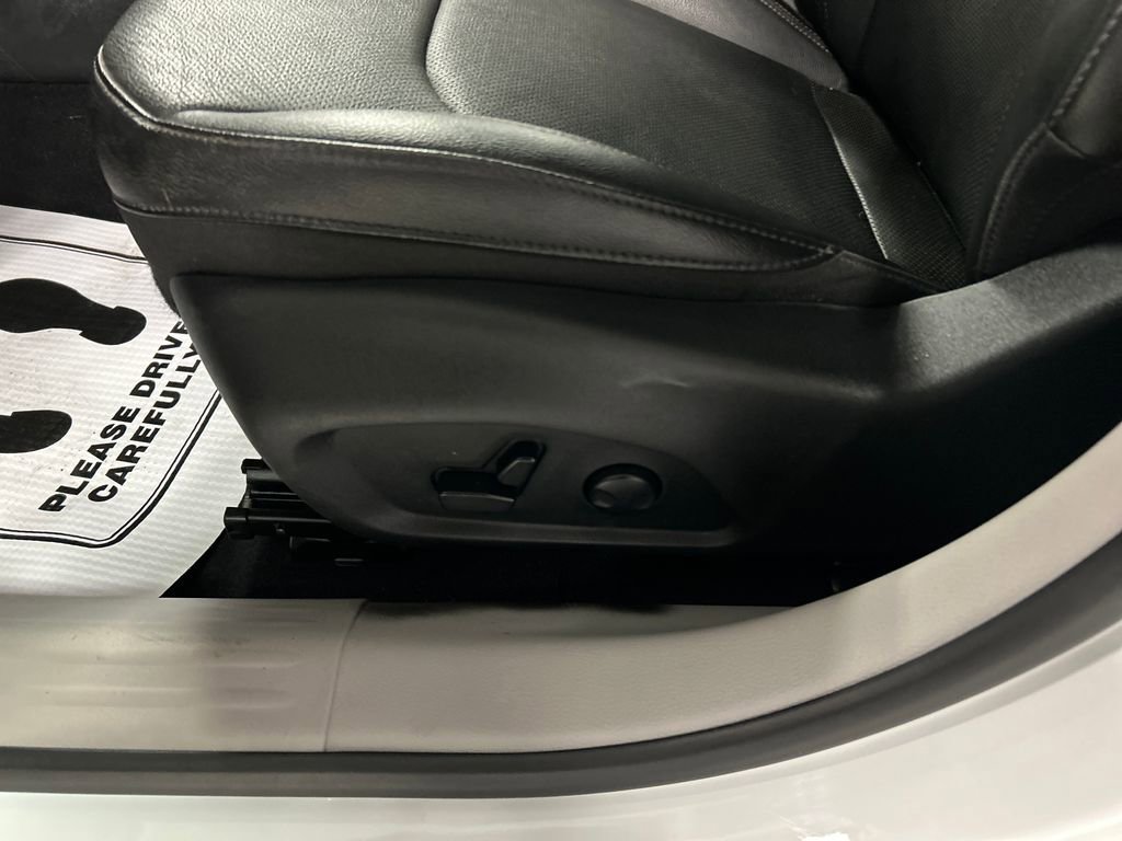 Used 2024 Jeep Compass Limited w/ Elite Group image 13