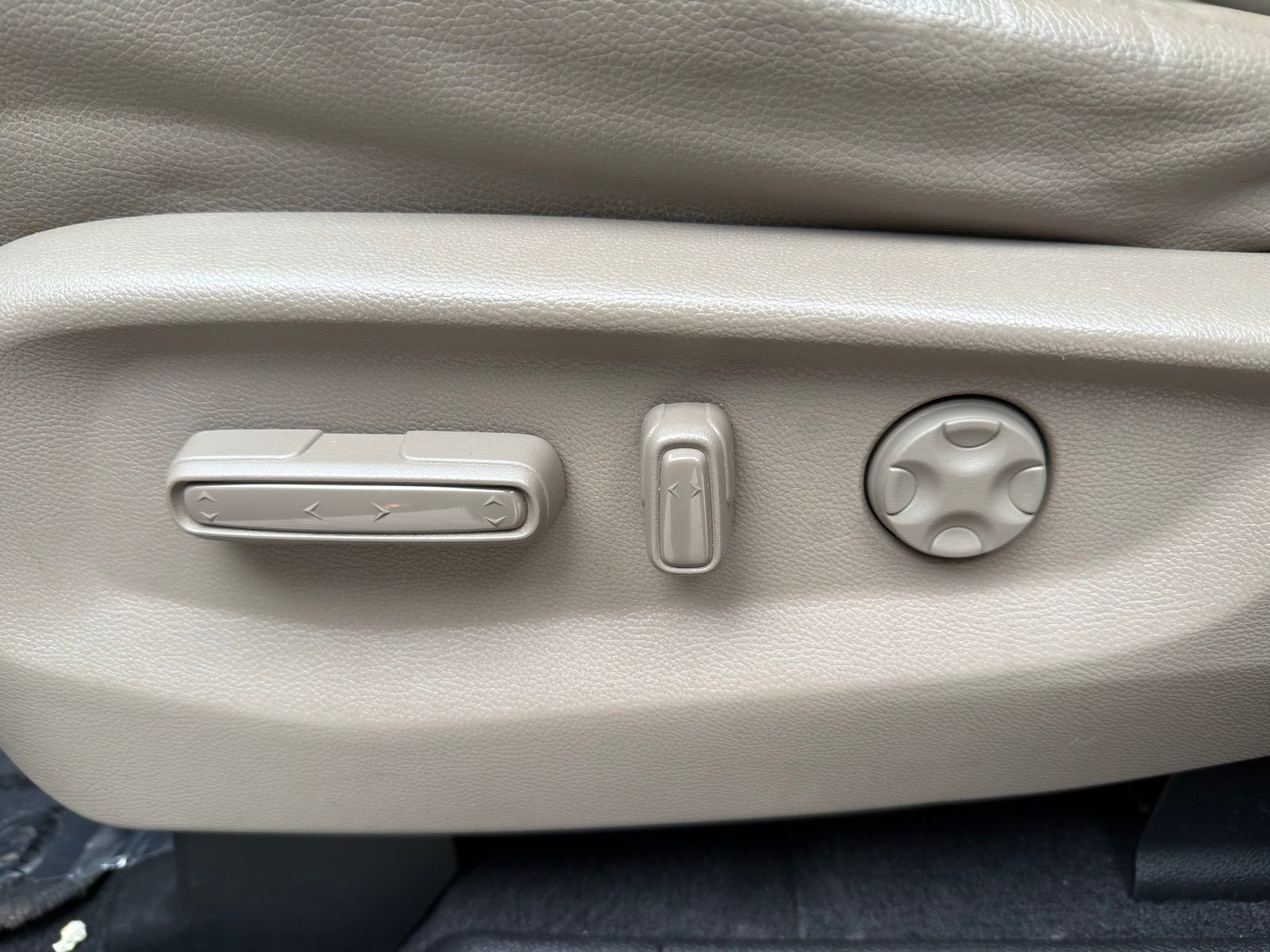 Used 2018 Honda Odyssey EX-L image 19