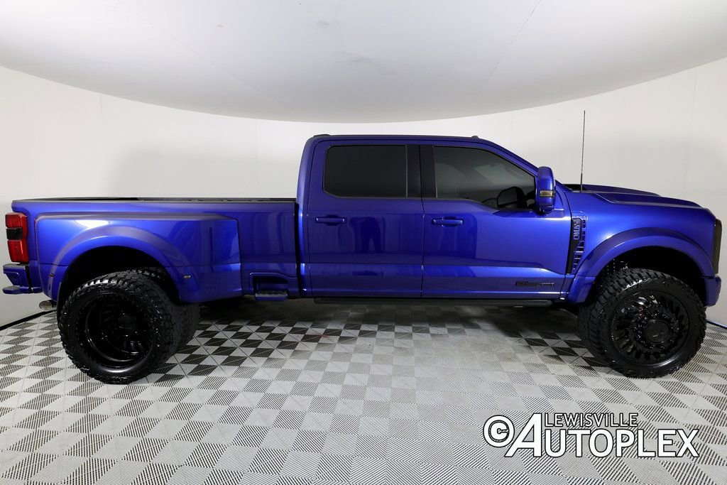 Used 2026 Ford F450 Platinum w/ FX4 Off-Road Package image 4