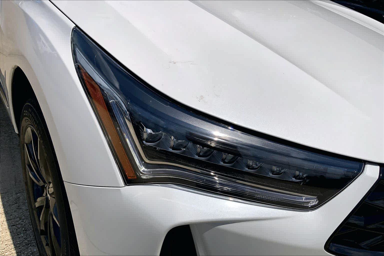 New 2026 Acura RDX SH-AWD image 13