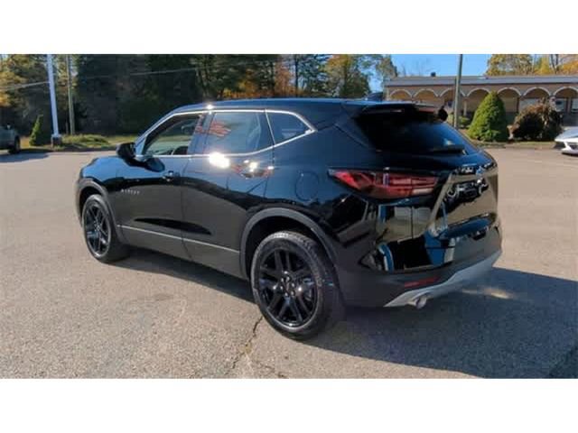 New 2025 Chevrolet Blazer LT w/ Driver Confidence Package FWD image 6