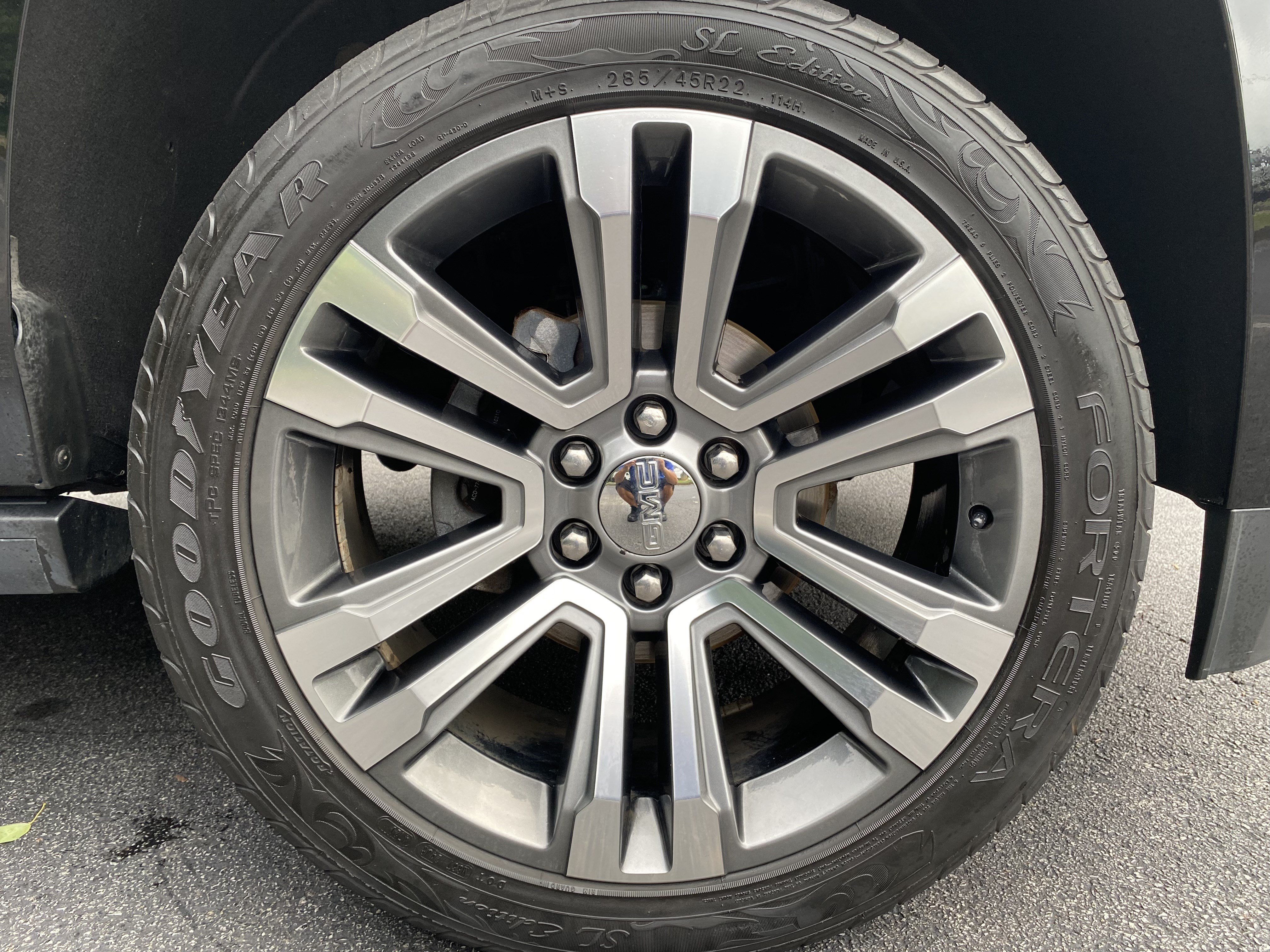 Used 2018 GMC Yukon Denali w/ Denali Ultimate Package AWD/4WD image 13