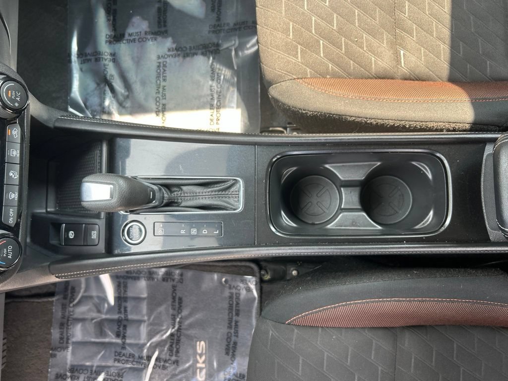 Used 2024 Nissan Kicks SR FWD image 17