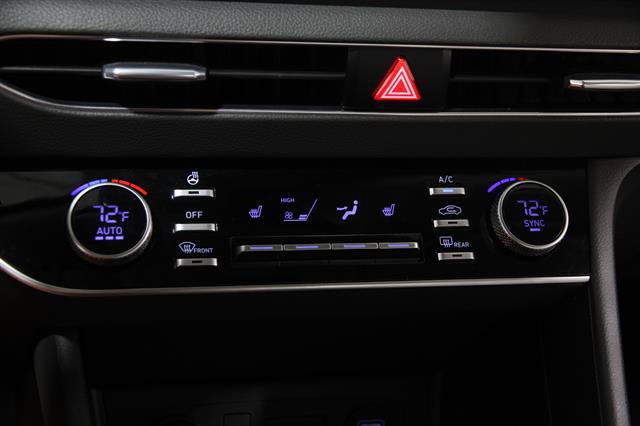 Used 2020 Hyundai Sonata SEL w/ Premium + Sunroof Package FWD image 14