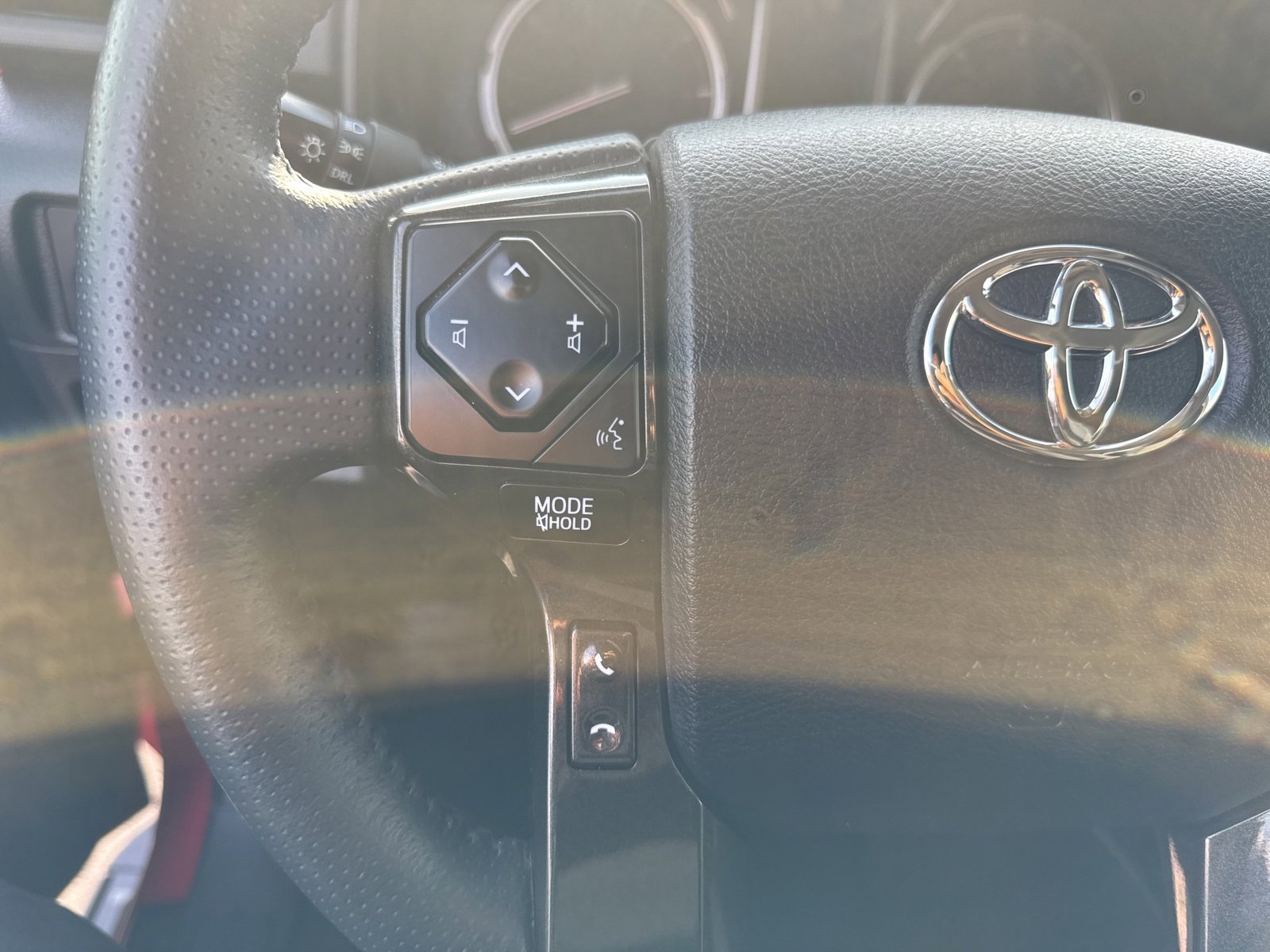 Used 2024 Toyota 4Runner TRD Off-Road image 9