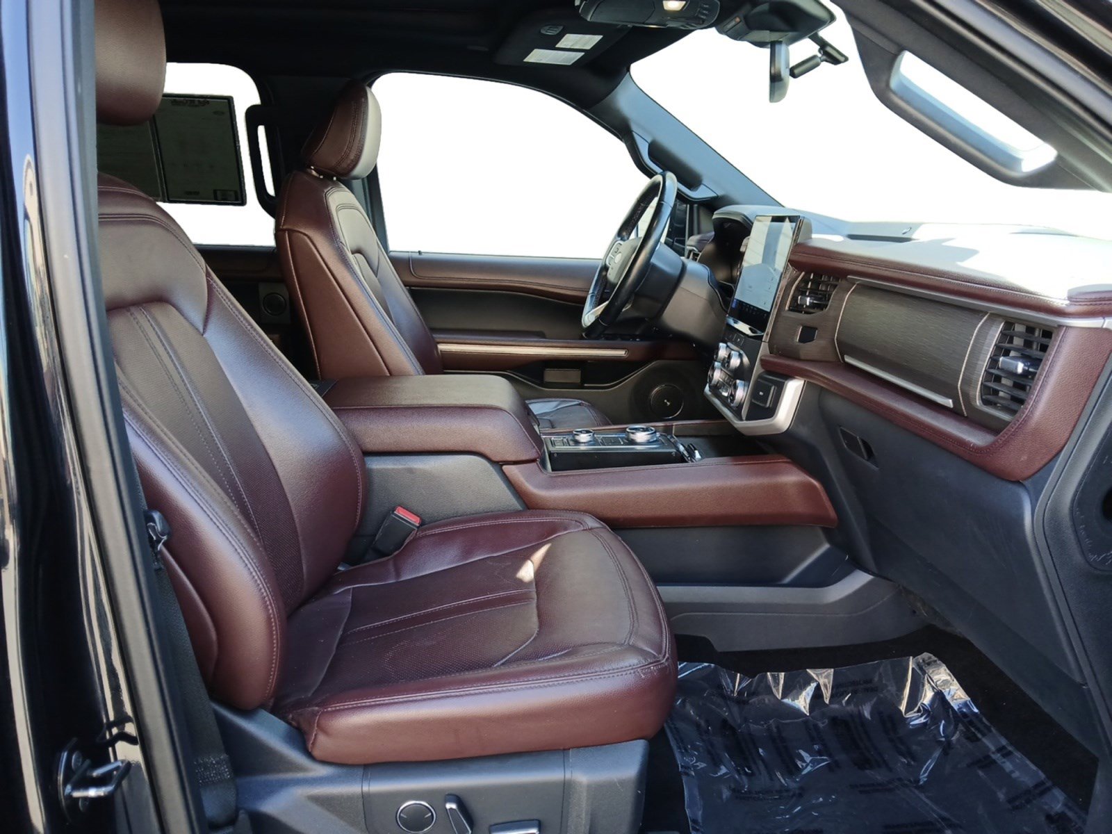 Used 2022 Ford Expedition Max Limited image 43