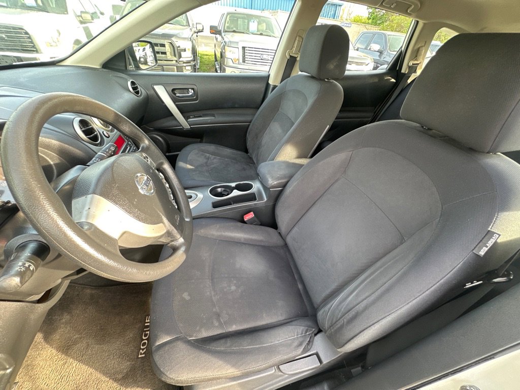 Used 2010 Nissan Rogue S image 11
