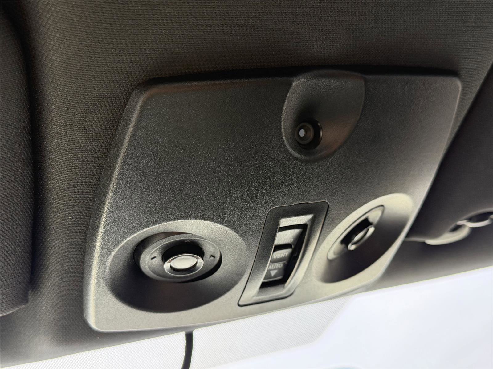 Used 2014 Chrysler 200 Limited w/ Sun/Sound Group FWD image 26