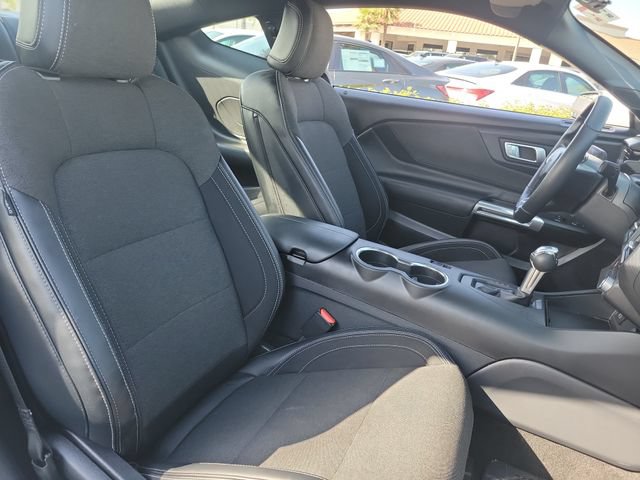 Used 2026 Ford Mustang Coupe RWD image 23