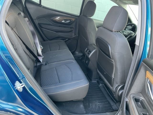 Used 2020 GMC Terrain SLE w/ Driver Convenience Package image 11