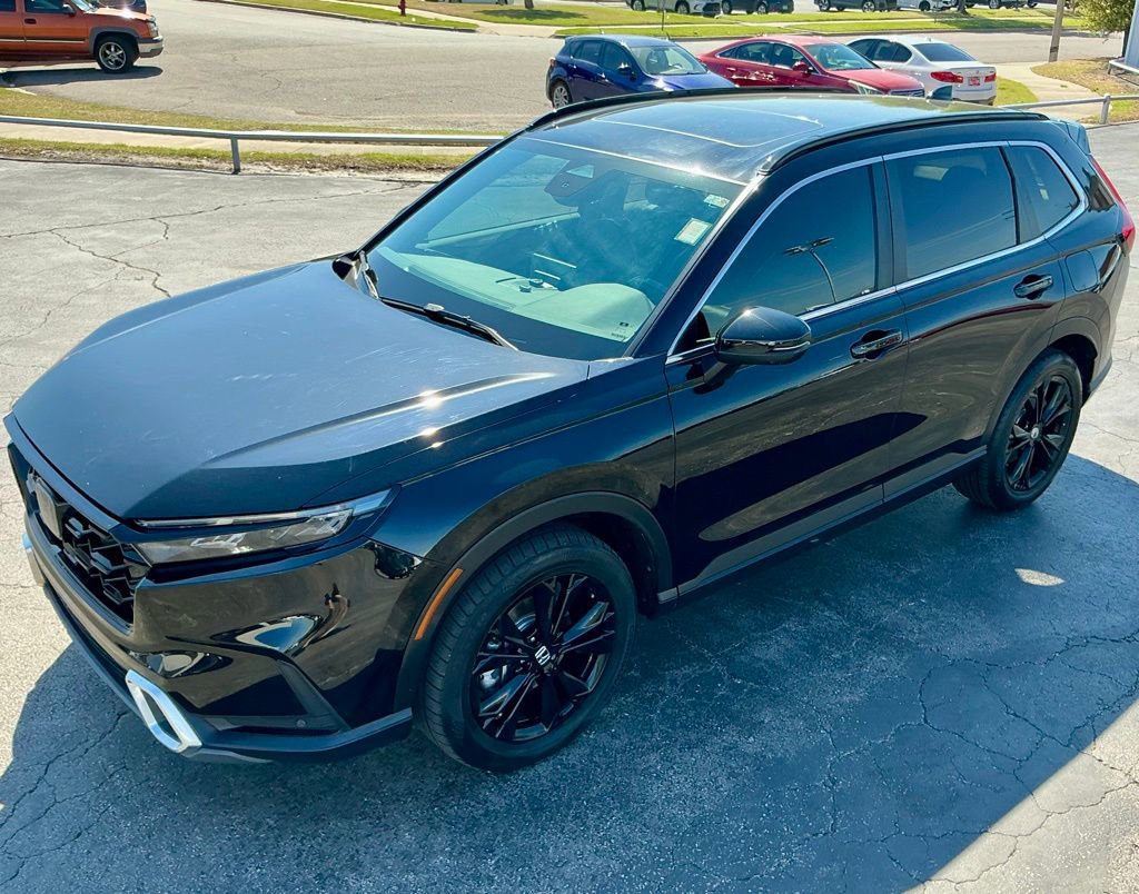 Used 2023 Honda CR-V Sport Touring image 4