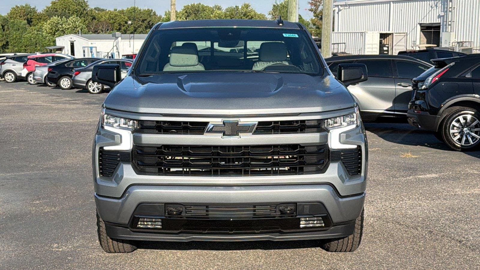 New 2026 Chevrolet Silverado 1500 RST w/ Convenience Package II AWD/4WD image 2