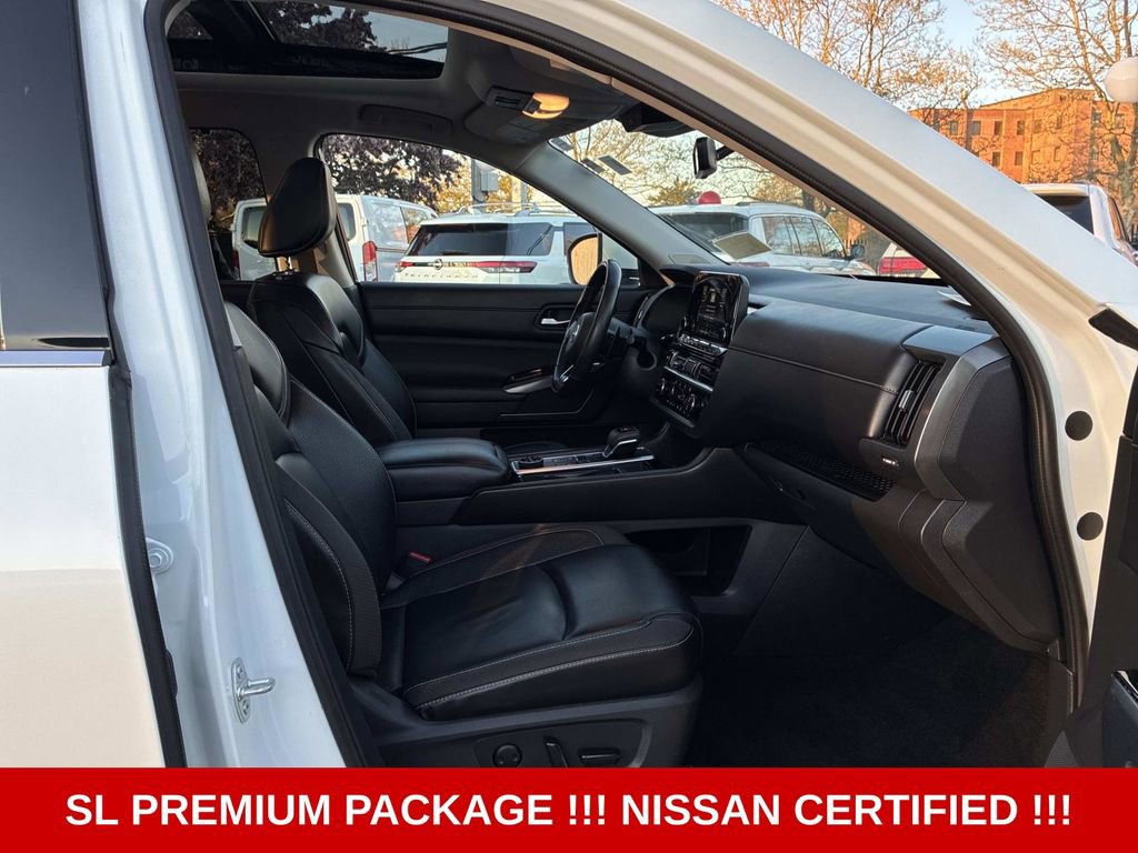 Certified 2023 Nissan Pathfinder SL w/ SL Premium Package AWD/4WD image 10