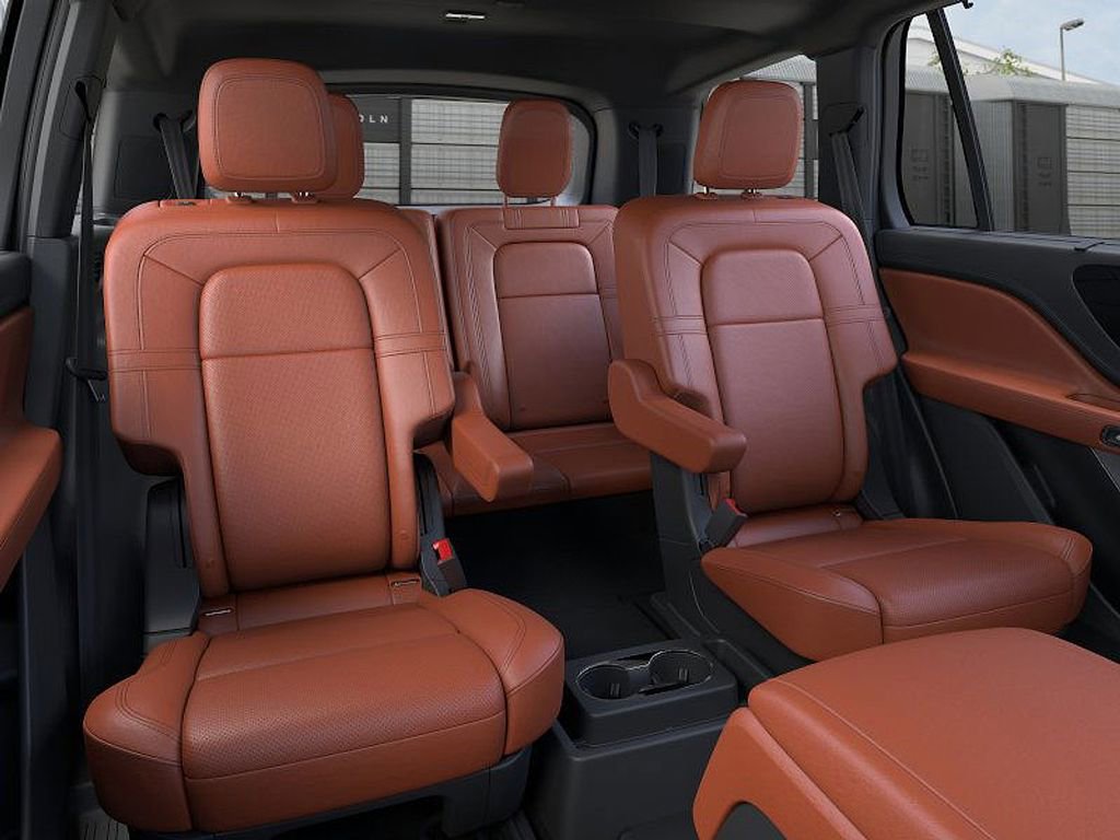 New 2026 Lincoln Aviator Reserve AWD/4WD image 11
