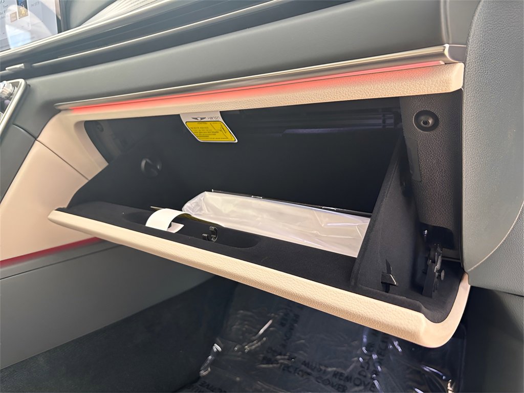 New 2025 Genesis GV80 3.5T Prestige image 16