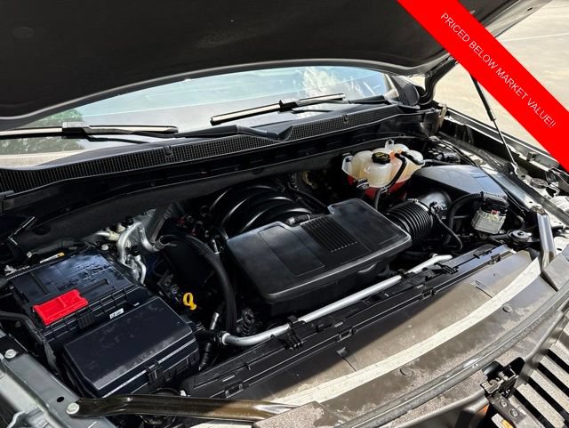Used 2025 Chevrolet Tahoe Premier AWD/4WD image 37