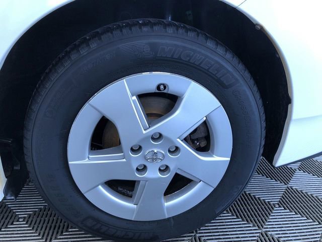 Used 2010 Toyota Prius One FWD image 16