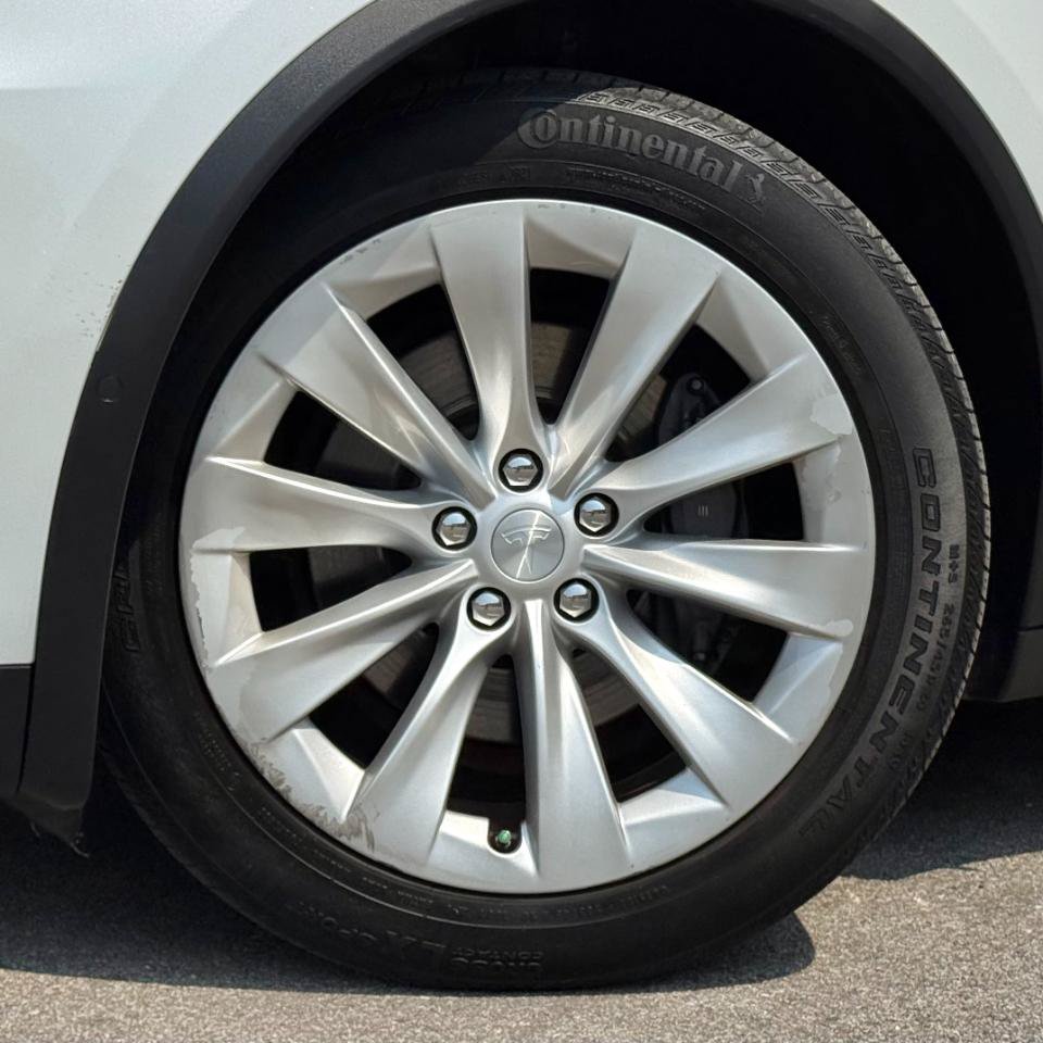 Used 2020 Tesla Model X Long Range AWD/4WD image 19